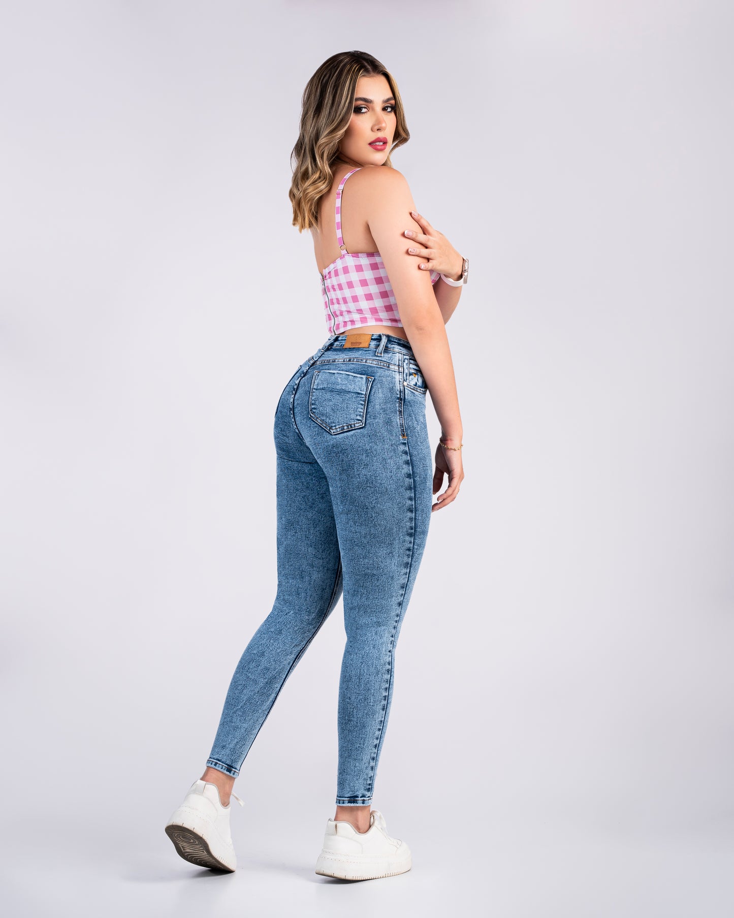 REF W7424 SKINNY